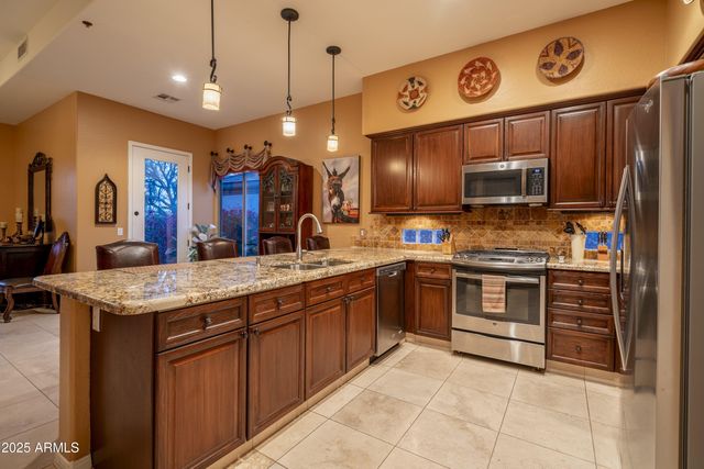 6183 E EVENING GLOW Drive, Scottsdale, AZ 85266