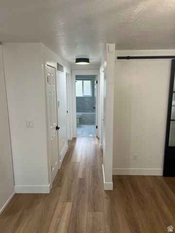5720 S OAKWOOD DR, South Ogden, UT 84405