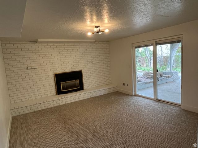 5720 S OAKWOOD DR, South Ogden, UT 84405