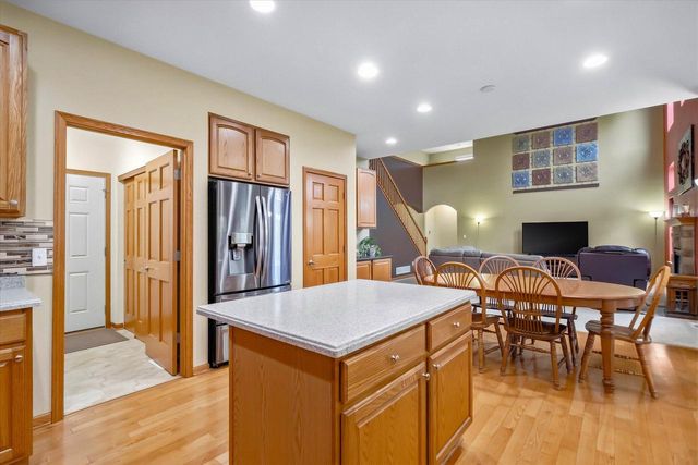 2247 Willow Pond WAY, Grafton, WI 53024