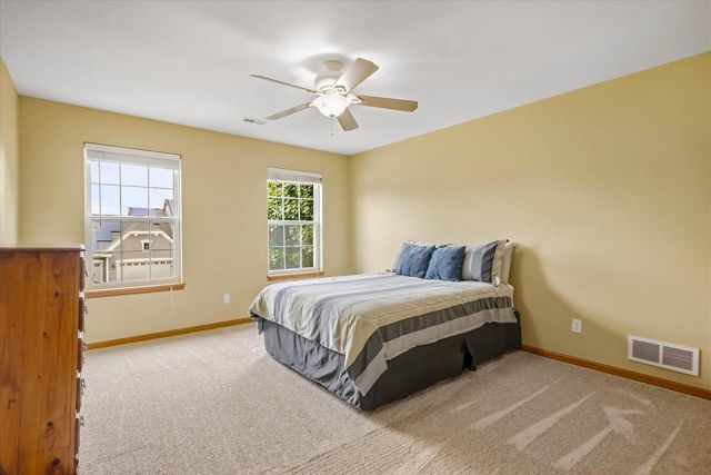 2247 Willow Pond WAY, Grafton, WI 53024