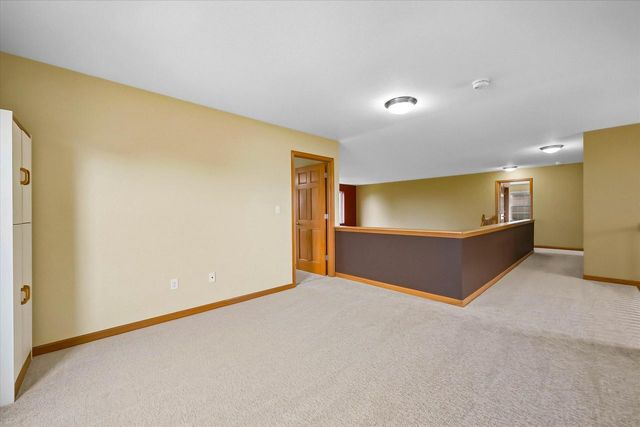 2247 Willow Pond WAY, Grafton, WI 53024