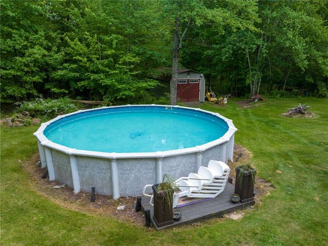 107 Tatra Drive, Franklin Twp, PA 18235