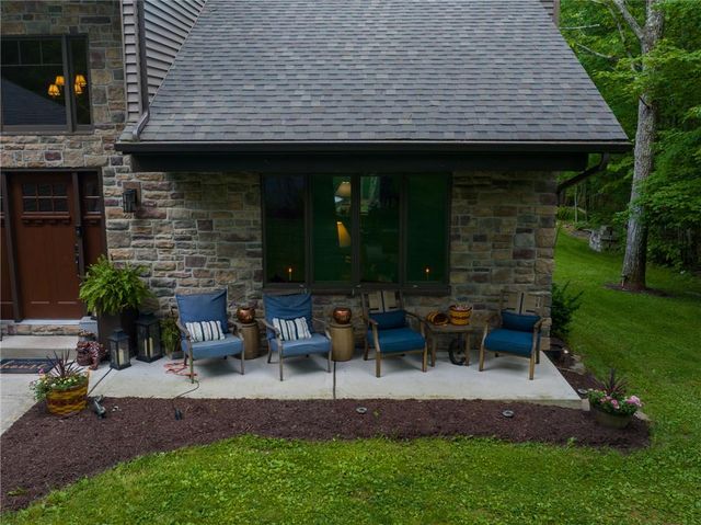 107 Tatra Drive, Franklin Twp, PA 18235