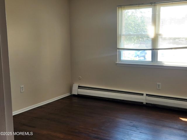 94 Stonehurst Boulevard B, Freehold, NJ 07728