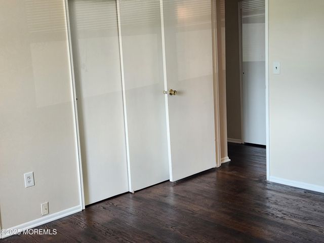 94 Stonehurst Boulevard B, Freehold, NJ 07728
