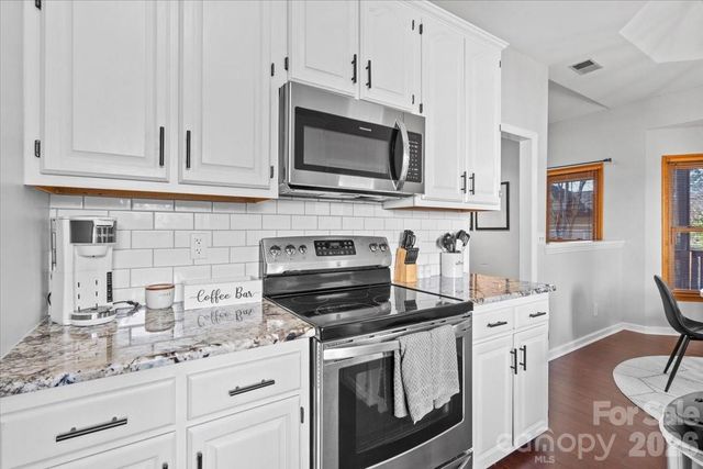 14117 Greenwing Court, Charlotte, NC 28273
