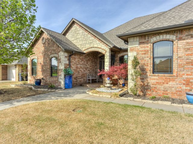 15409 Sugar Loaf Drive, Edmond, OK 73013