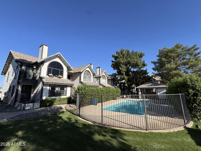 20 S BUENA VISTA Avenue 120, Gilbert, AZ 85296