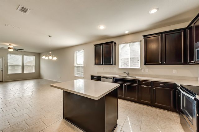 2308 Bermont Red Lane, Fort Worth, TX 76131