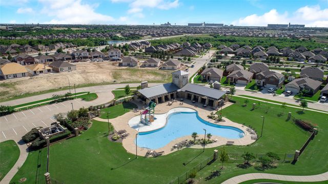 2308 Bermont Red Lane, Fort Worth, TX 76131