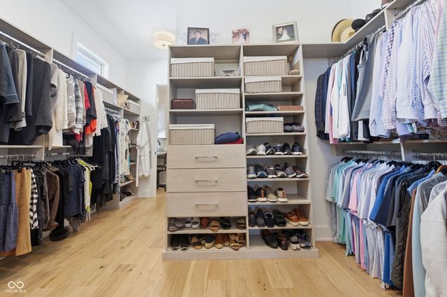 14991 Oak Hollow Lane W, Carmel, IN 46033