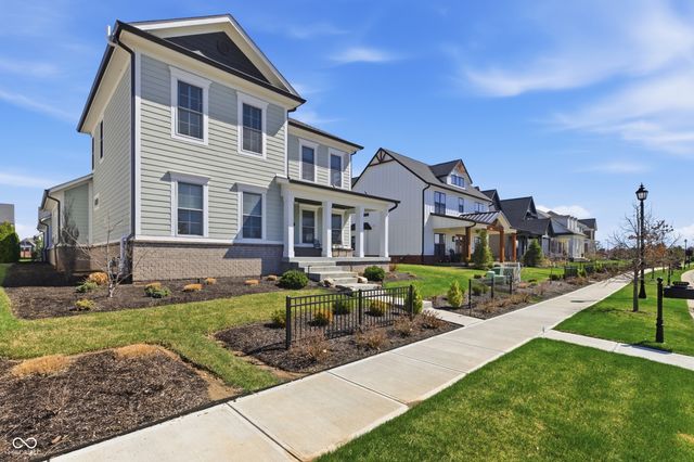 14991 Oak Hollow Lane W, Carmel, IN 46033