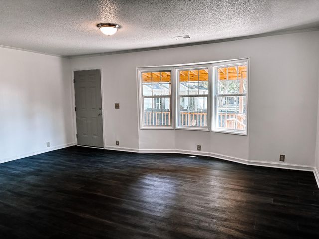 1030 Greenhill Road, Charleston, SC 29412