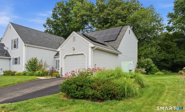 175 Deer Run Trail, Manchester, CT 06042