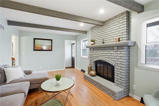 429 Pershing Street, Liberty, MO 64068