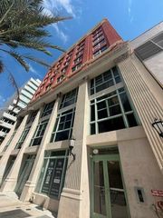 111 E Flagler Street 406, Miami, FL 33131