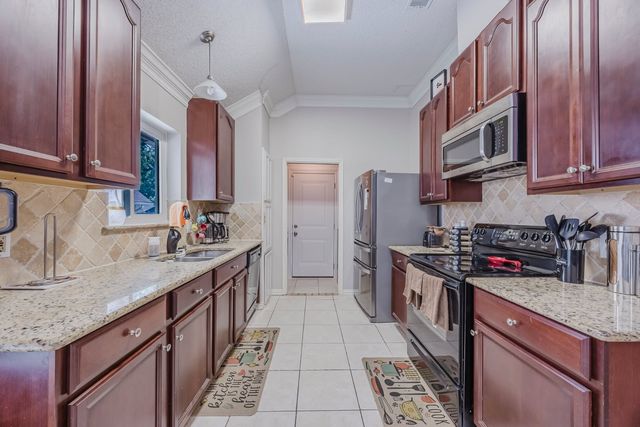 6508 Running Creek Drive, Arlington, TX 76001