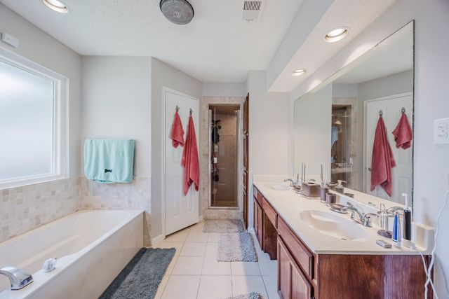 6508 Running Creek Drive, Arlington, TX 76001
