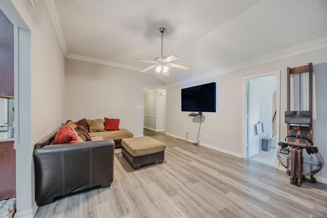 6508 Running Creek Drive, Arlington, TX 76001