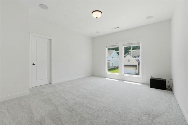 858 Keystone Drive, Woodstock, GA 30188