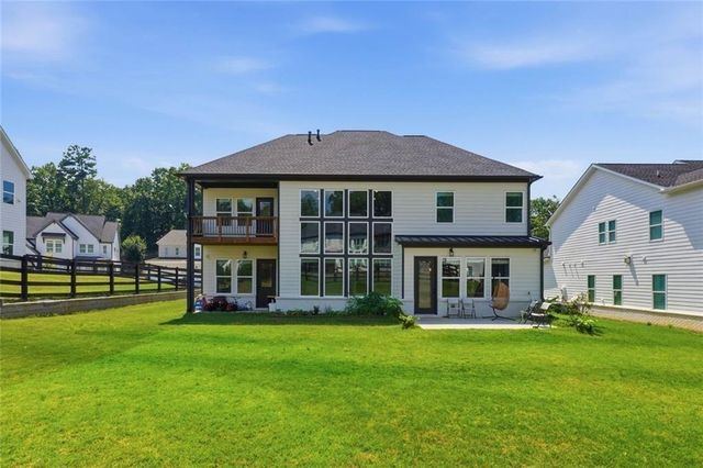 858 Keystone Drive, Woodstock, GA 30188