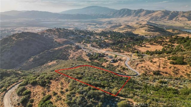 18000 Matterhorn Court, Tehachapi, CA 93561