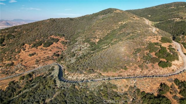 18000 Matterhorn Court, Tehachapi, CA 93561