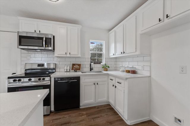 4915 Andrea Street, Houston, TX 77021