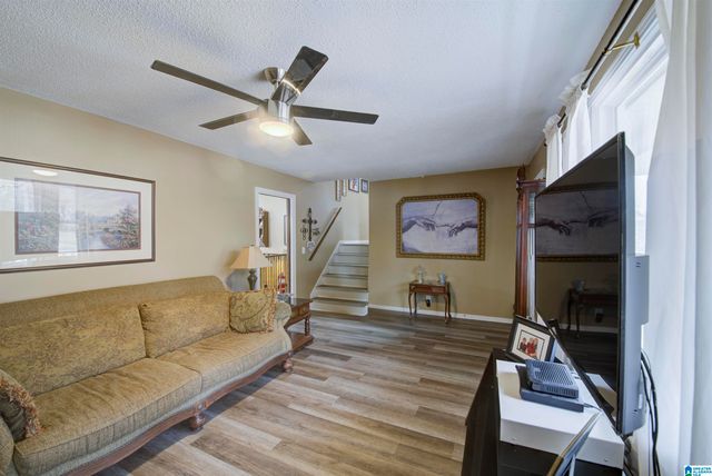 11 OAKDALE DRIVE, Montevallo, AL 35115