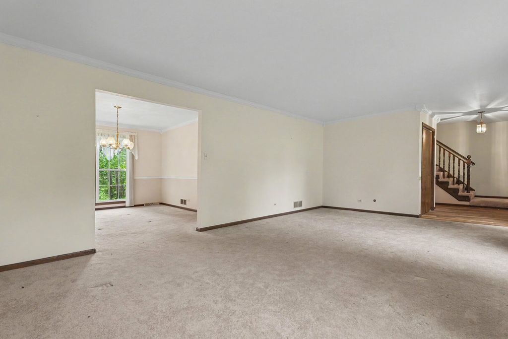 4N649 Petersdorf Road, West Chicago, IL 60185 — photo 3