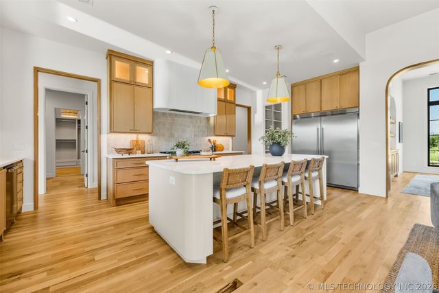 17254 E White Tail Cove, Owasso, OK 74055