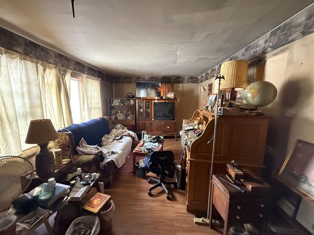 1308 Colgrove Avenue, Kalamazoo, MI 49048