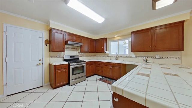 814 Lisa Street, Palmdale, CA 93551