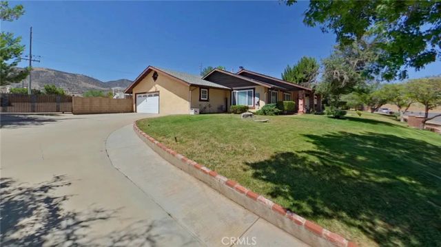 814 Lisa Street, Palmdale, CA 93551