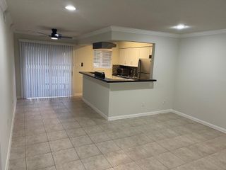 8229 Kingsbrook Road 228, Houston, TX 77024
