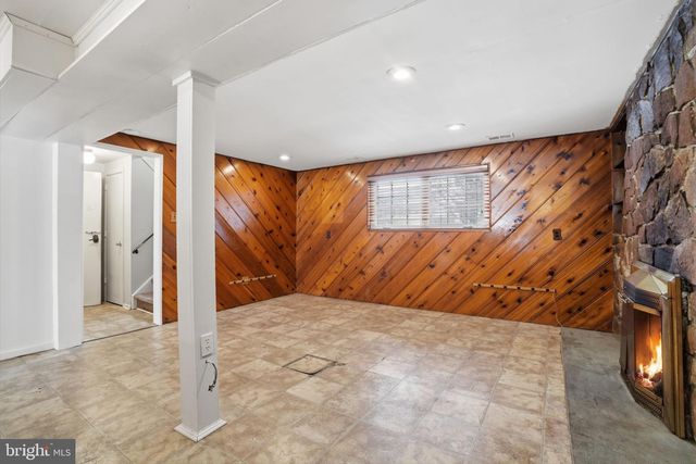 1201 LOG COLLEGE DR, Warminster, PA 18974