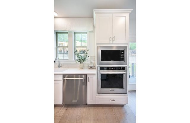 16 Ruddick Drive, South Brunswick, NJ 08852