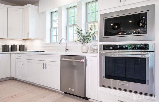 16 Ruddick Drive, South Brunswick, NJ 08852