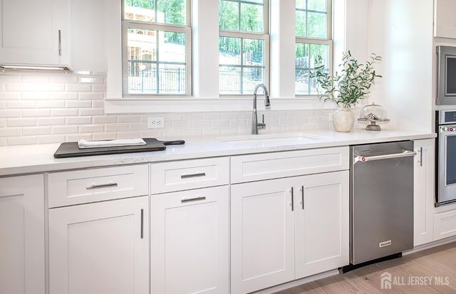 16 Ruddick Drive, South Brunswick, NJ 08852