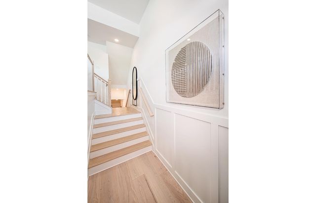 16 Ruddick Drive, South Brunswick, NJ 08852