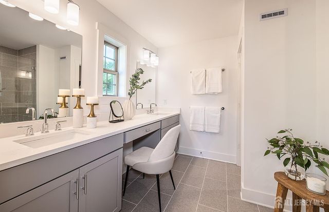 16 Ruddick Drive, South Brunswick, NJ 08852