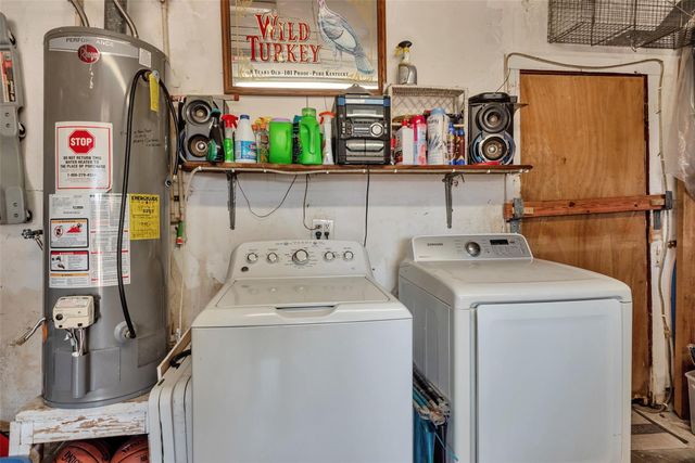 2913 18th Avenue N, Texas City, TX 77590