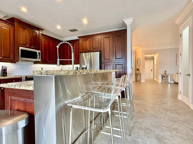 8808 Morgan Landing Way, Boynton Beach, FL 33473