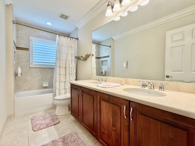 8808 Morgan Landing Way, Boynton Beach, FL 33473