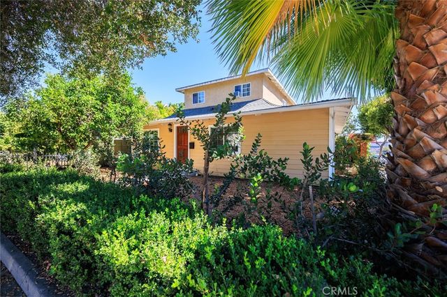 566 Oak Street, Glendale, CA 91204