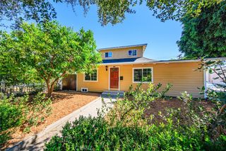 566 Oak Street, Glendale, CA 91204