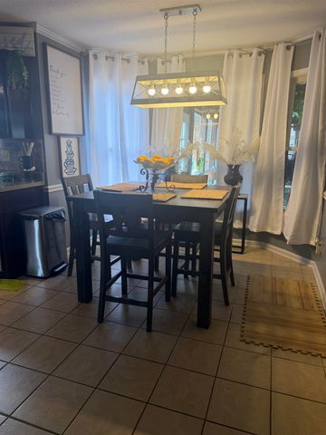 9375 BRANCASTER DR, Cordova, TN 38016