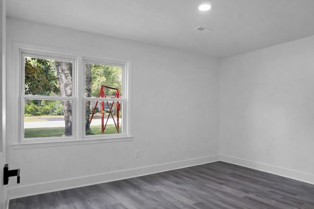 7618 Vanderbrook Place, North Charleston, SC 29420