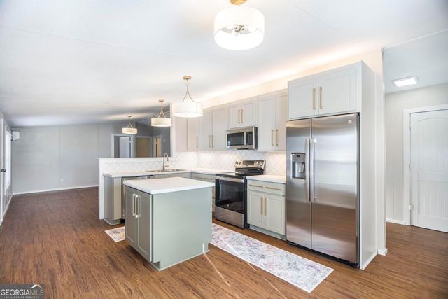 330 Bradley Court, East Dublin, GA 31027